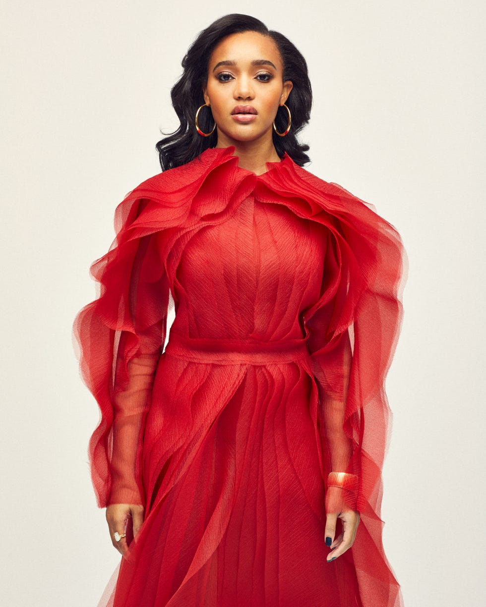 Clothing, Fashion model, Red, Outerwear, Fashion, Formal wear, Fashion design, Sleeve, Dress, Photo shoot, 