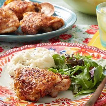 healthy air fryer recipes chicken thighs with side salad and potatoes