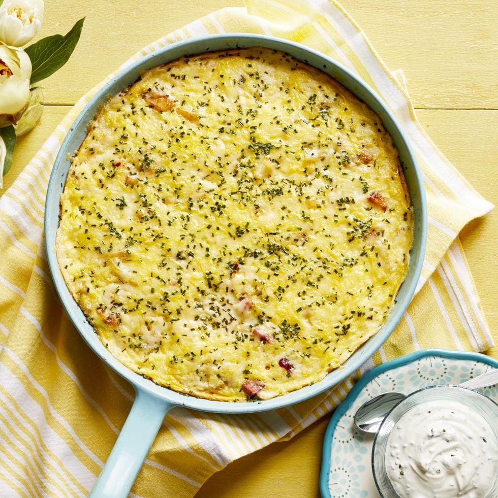 https://hips.hearstapps.com/hmg-prod/images/healthy-breakfast-ideas-ham-and-cheese-frittata-658daf87837e5.jpeg?crop=1xw:0.9991673605328892xh;center,top&resize=980:*