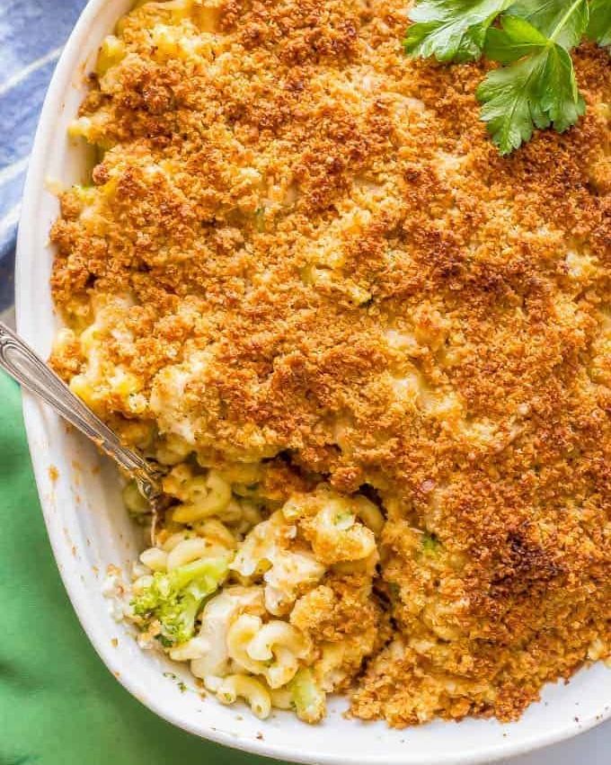 healthy chicken and broccoli mac and cheese