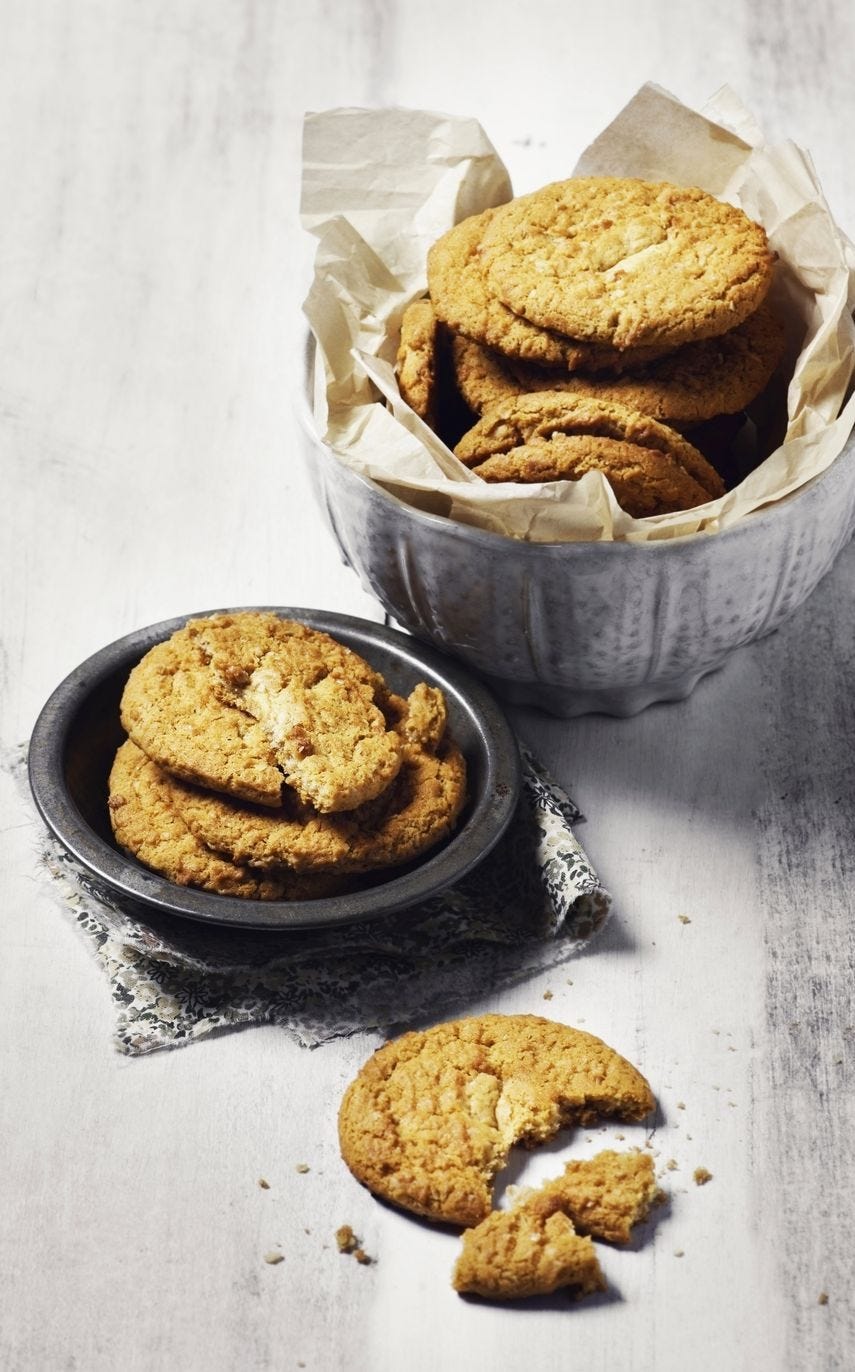 healthy cookies   nutty shortbread cookies