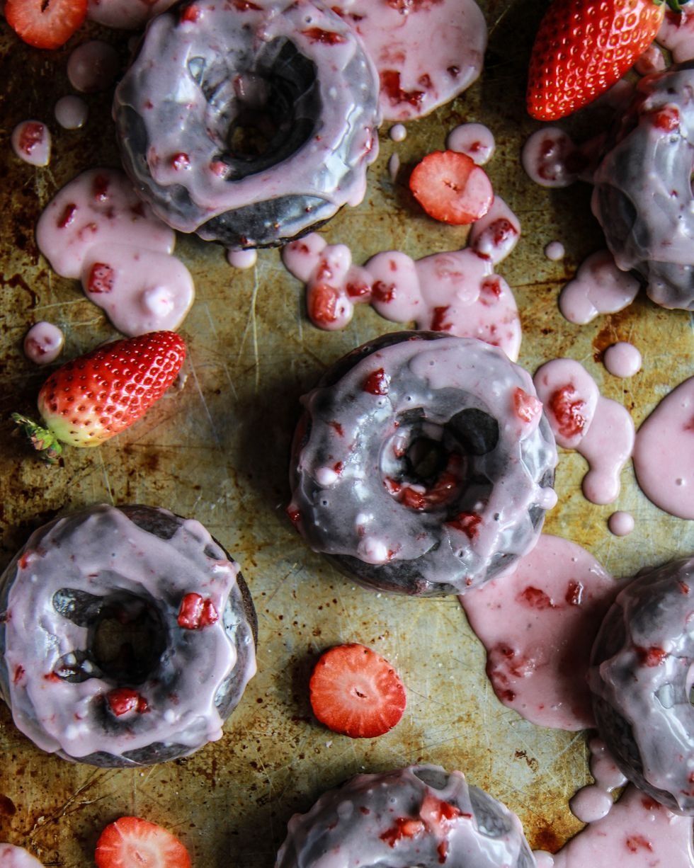 healthy dessert recipes chocolate strawberry donuts
