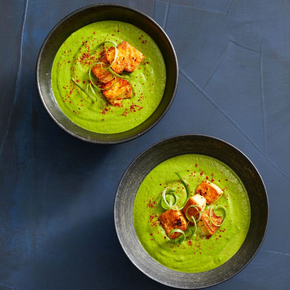 green soup with crispy tofu