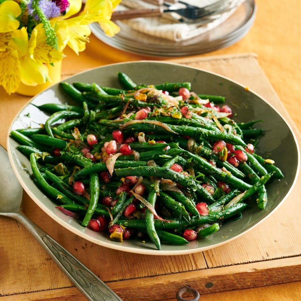 sauteed green beans with pomegranates healthy thanksgiving side dish