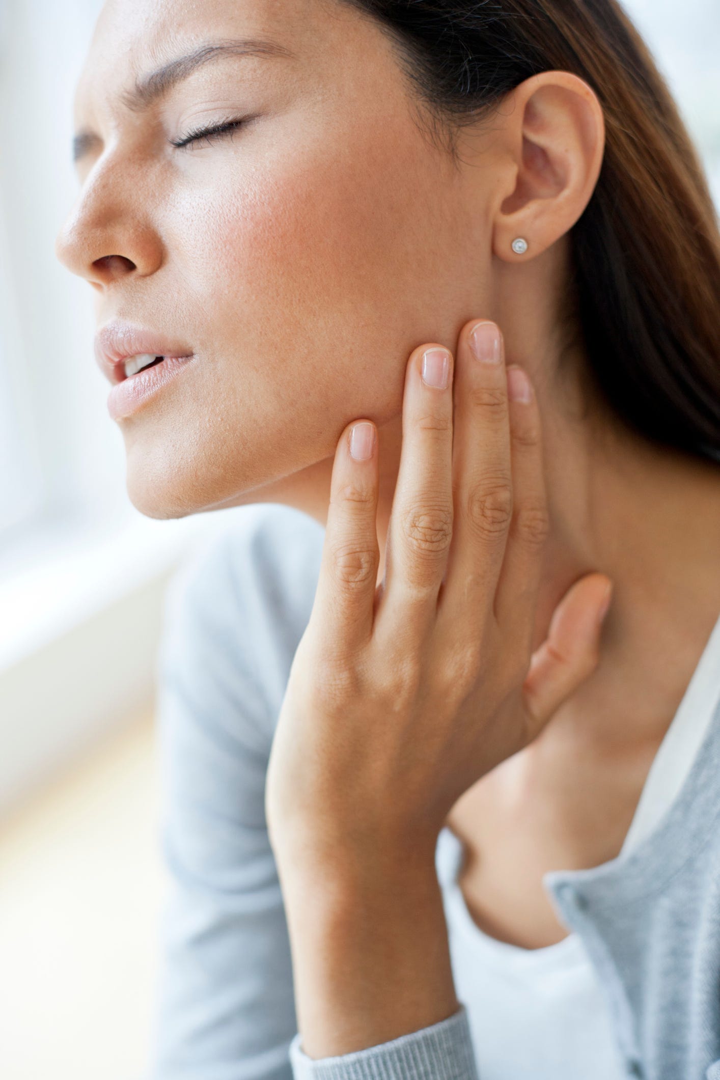Heart Attack Warning: This Facial Symptom To Watch For - 9j59b8v
