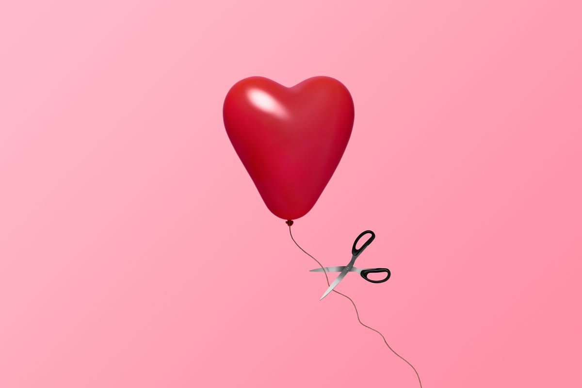 heart balloon about to be let go