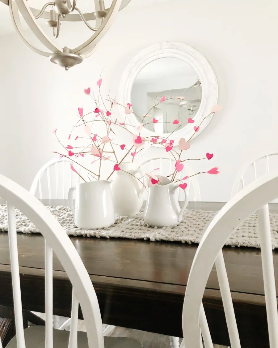 Easy and Best Valentine Table Decorations that are Filled with Love