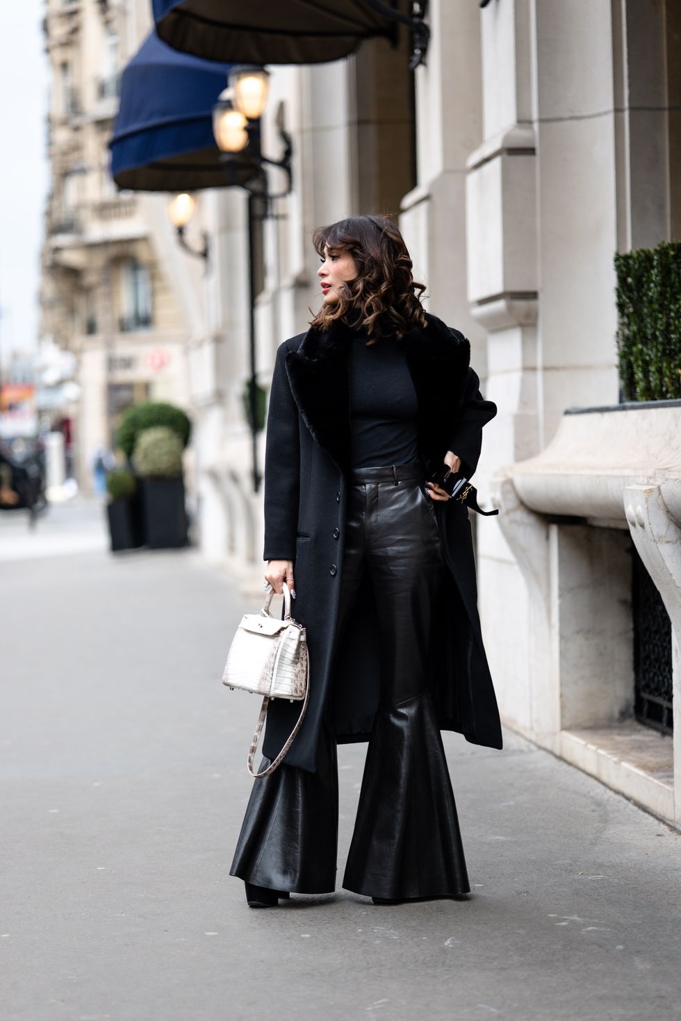 Leather Pants Outfit: 3 Style Ways to Make it Fabulous