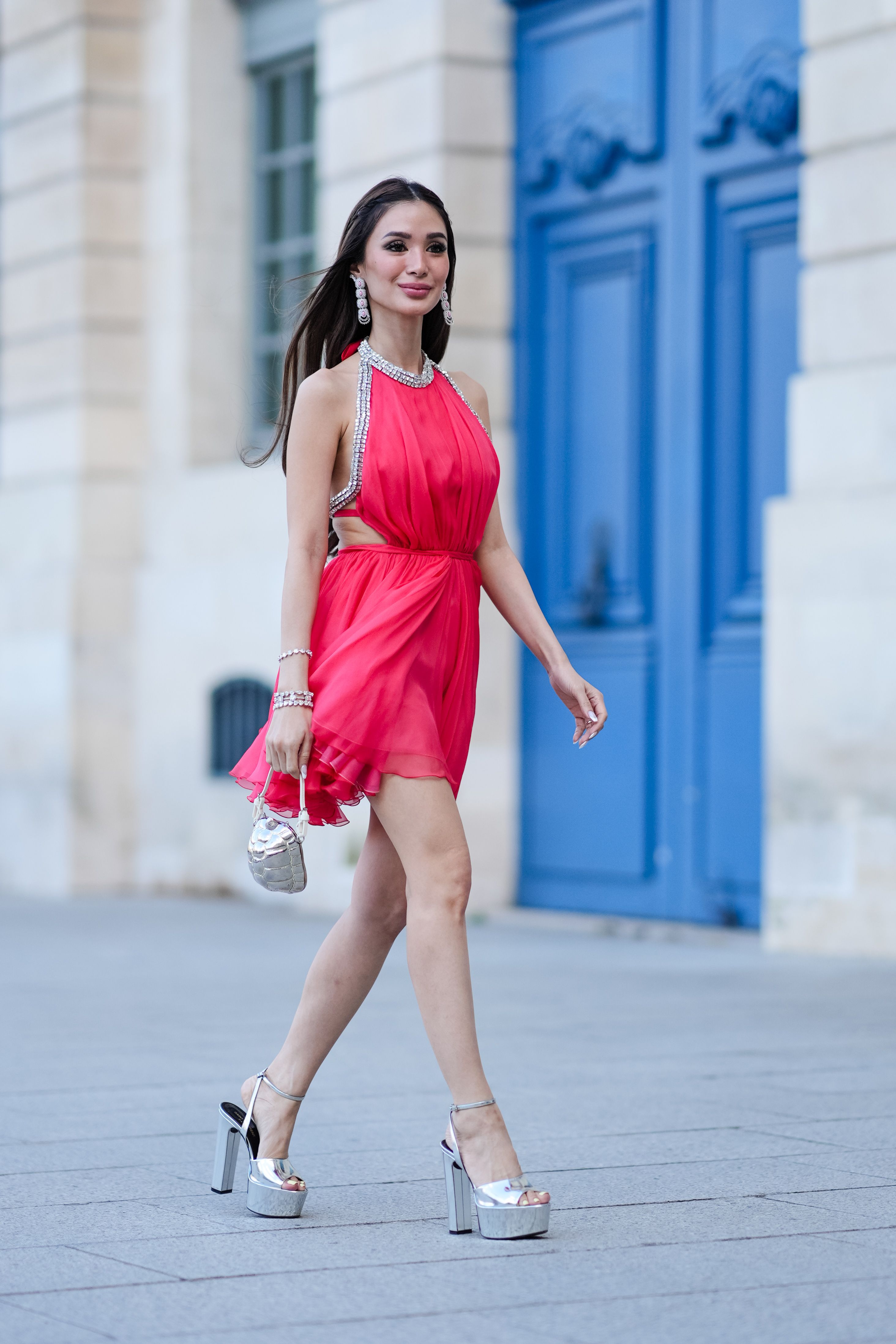 Women in platform shops heels