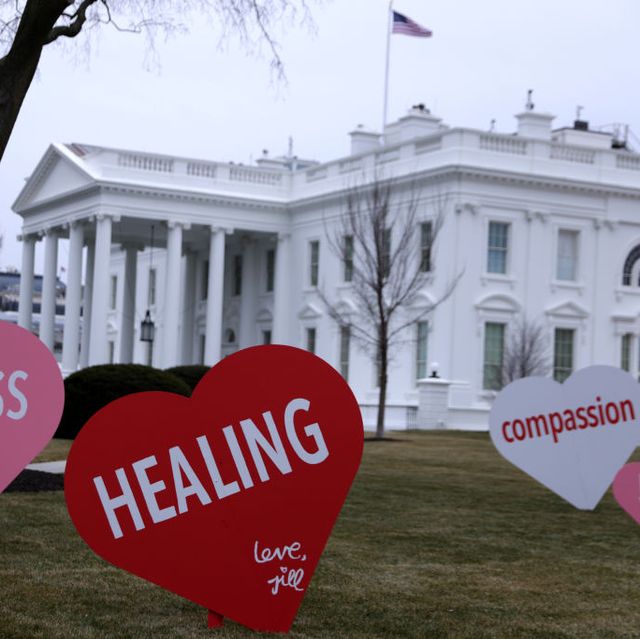 white house north lawn decorated with valentines day messages of hope and unity