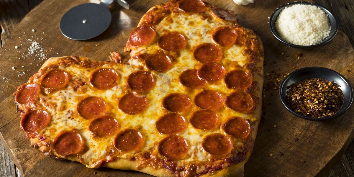 heart shaped pizza with pepperoni