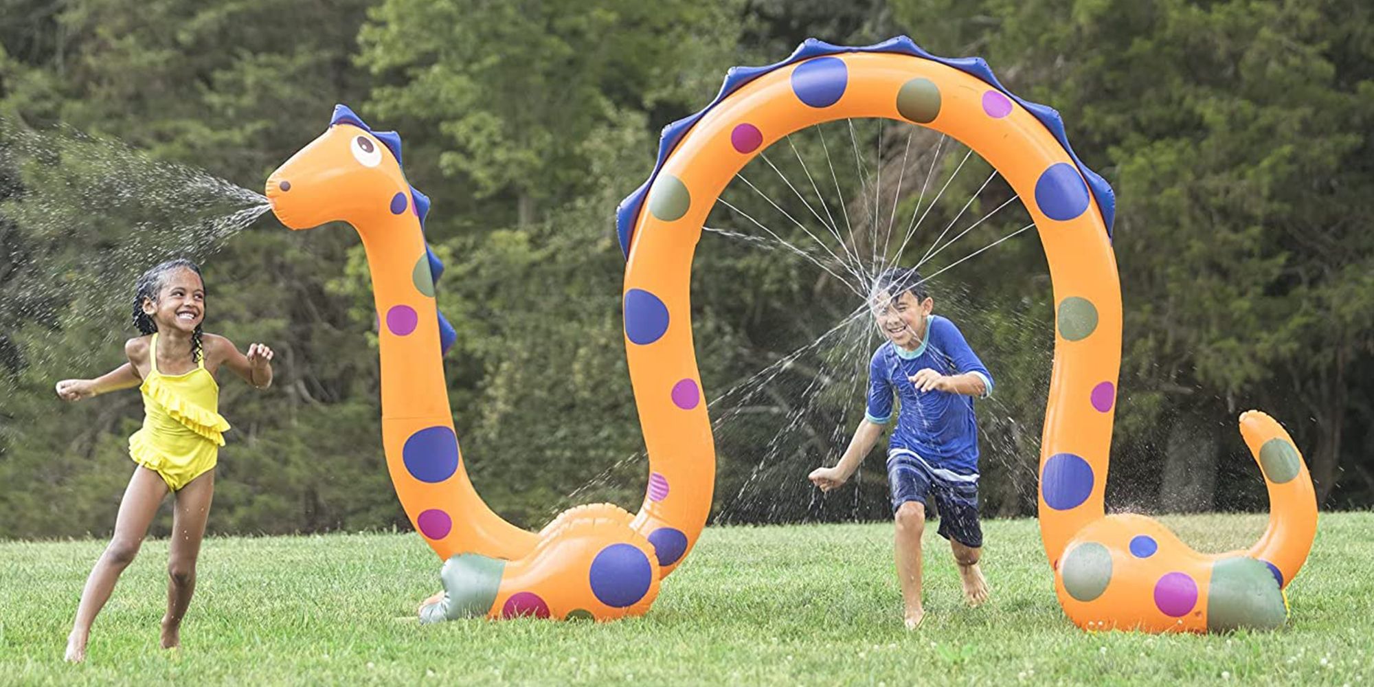 Inflatable water clearance sprinkler