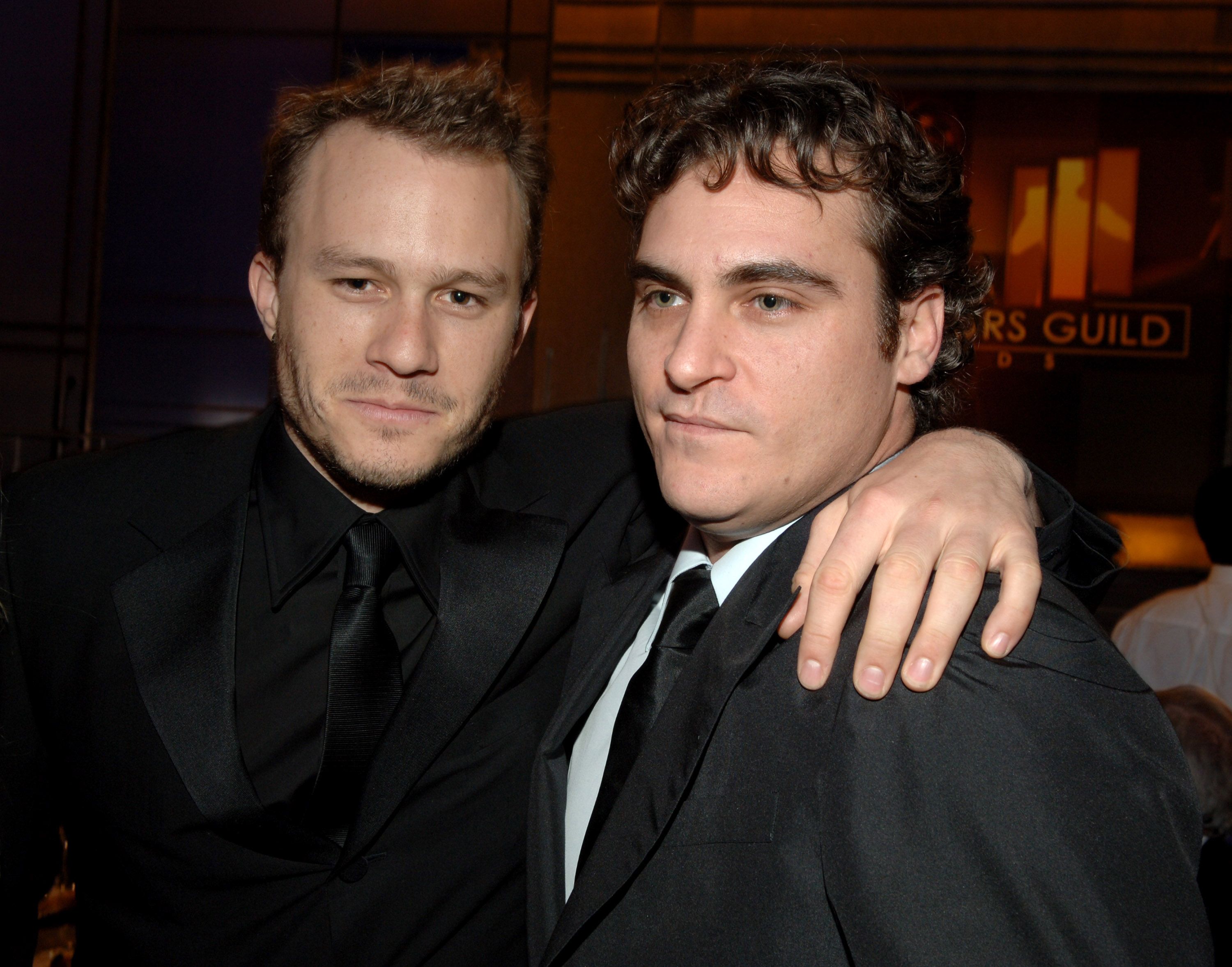 ホアキン・フェニックス直筆サイン入り2Lサイズ写真…容疑者ホアキンフェニックス ホアキン・フェニックス直筆サイン入り2Lサイズ写真…容疑者