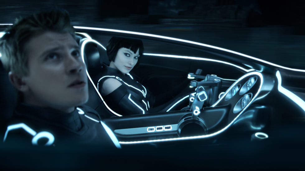 "tron legacy"film framel r garrett hedlund, olivia wilde  ©disney enterprises, inc  all rights reserved
