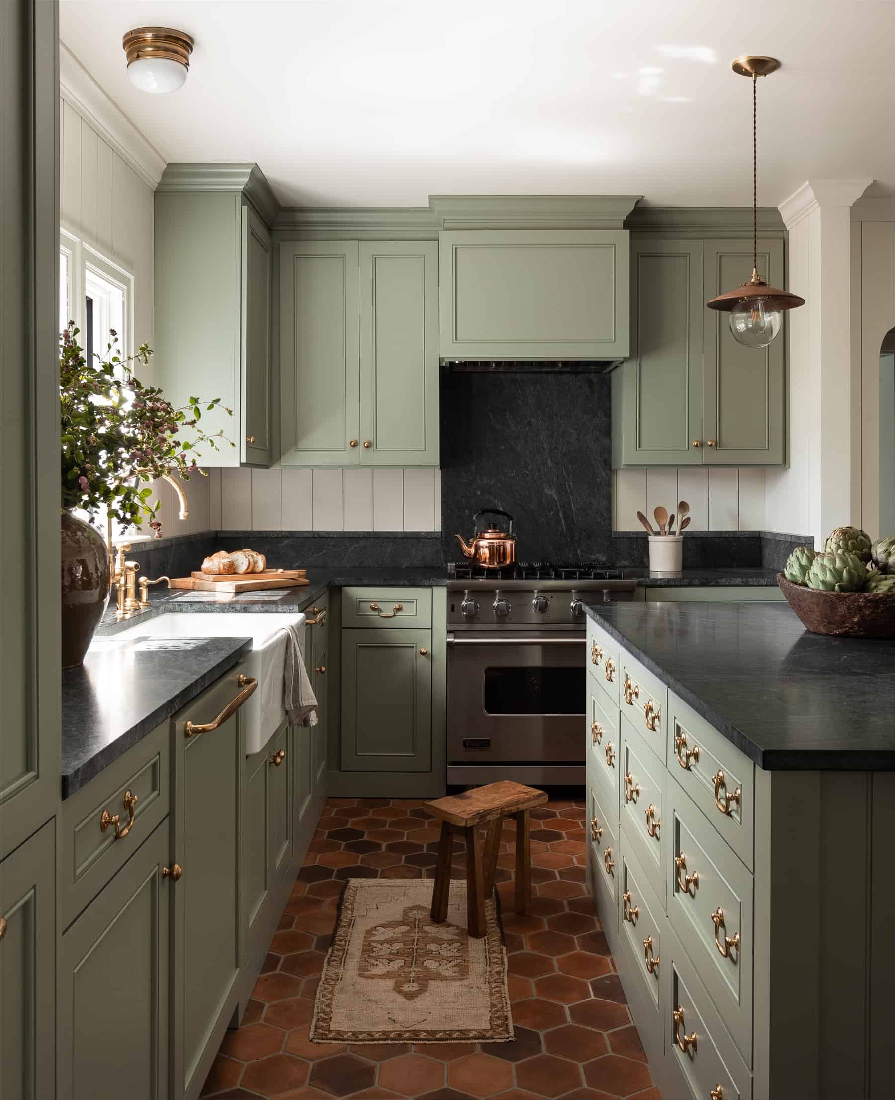 Sage Green Kitchen - Photos & Ideas