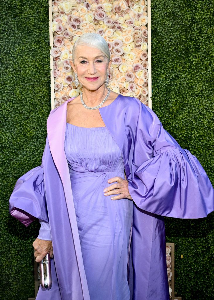 The Best Jewelry At The 2024 Golden Globes   Helen Mirren At The 81st Golden Globe Awards Held At The News Photo 1704670445 