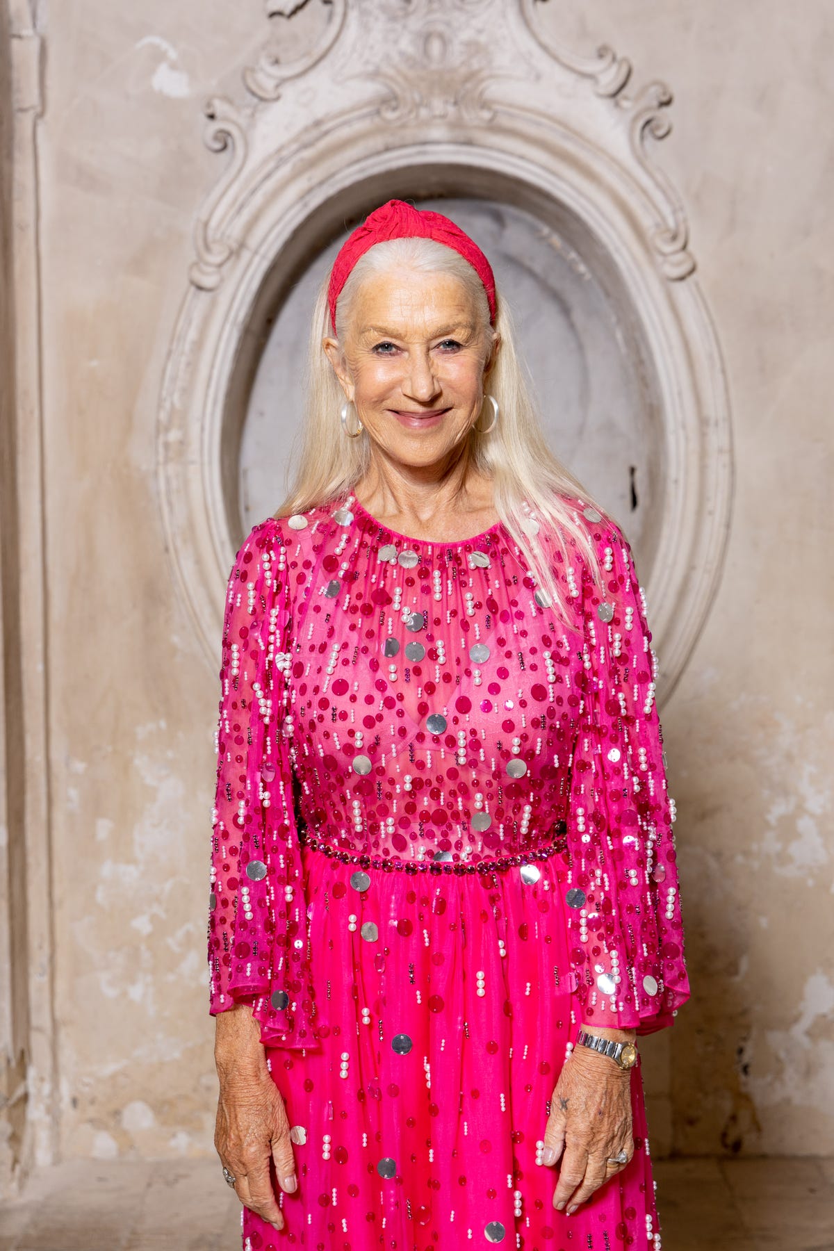 helen mirren pink sequin outfit