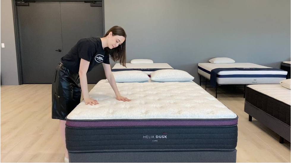 an analyst touches the helix dusk luxe