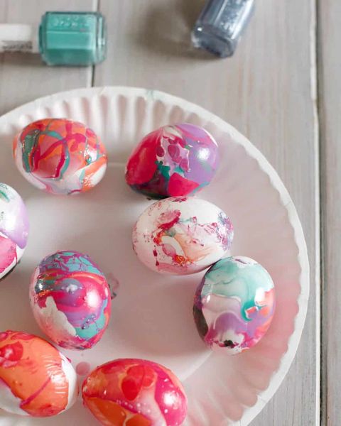 diy nail polish marbled eggs