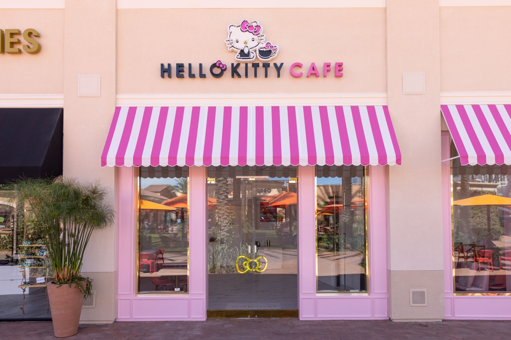 HELLO KITTY CAFE - CLOSED, 1157 Photos & 296 Reviews