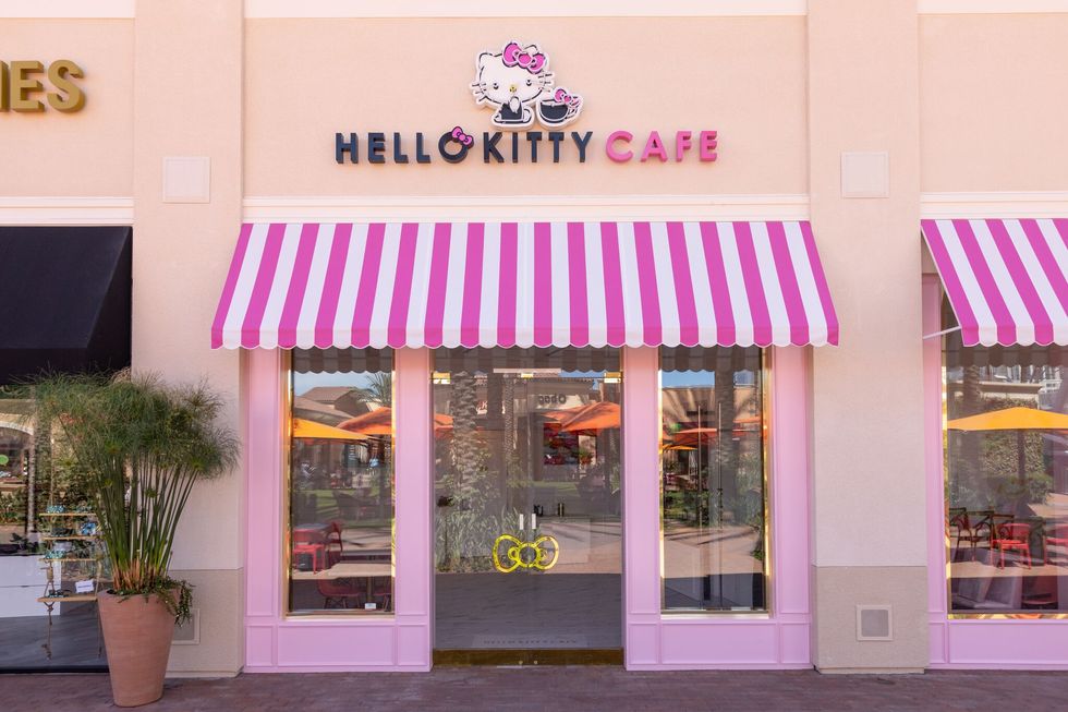Hello Kitty Cafe - Fall in love with our new seasonal menu