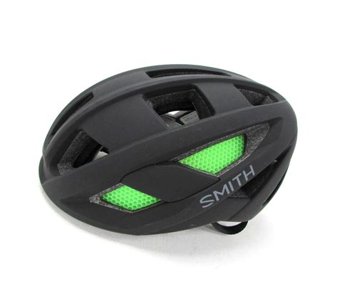 Helmet, Personal protective equipment, Green, Motorcycle helmet, Headgear, Bicycle helmet, Sports equipment, 