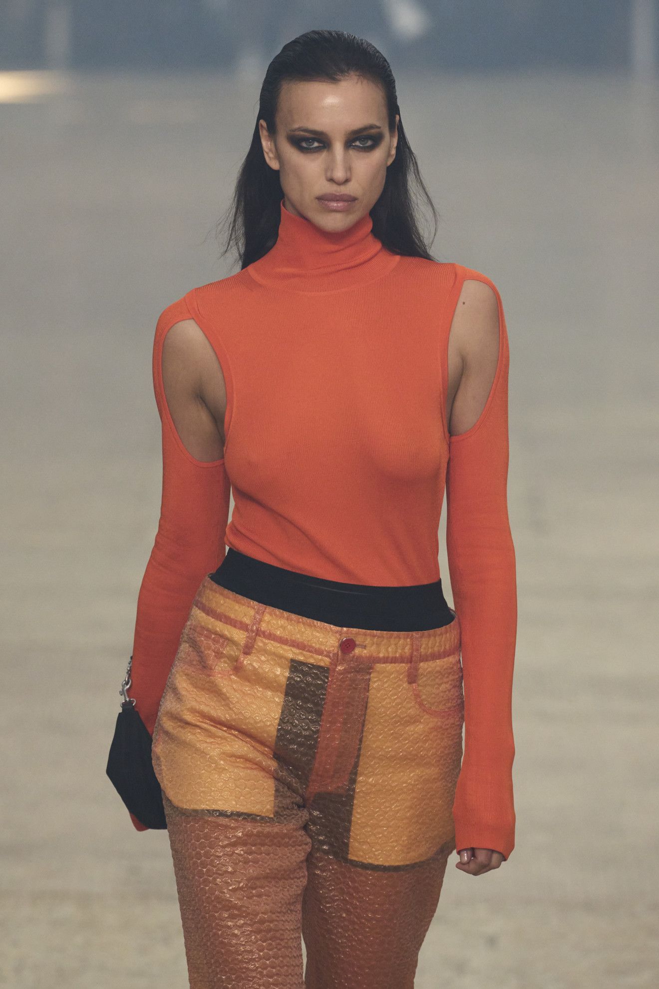 Slick And Sleek Hair Trend NYFW Fall 2024 Runway Beauty Report   Helmut Lang F24 003a 65c69372e5bc1 