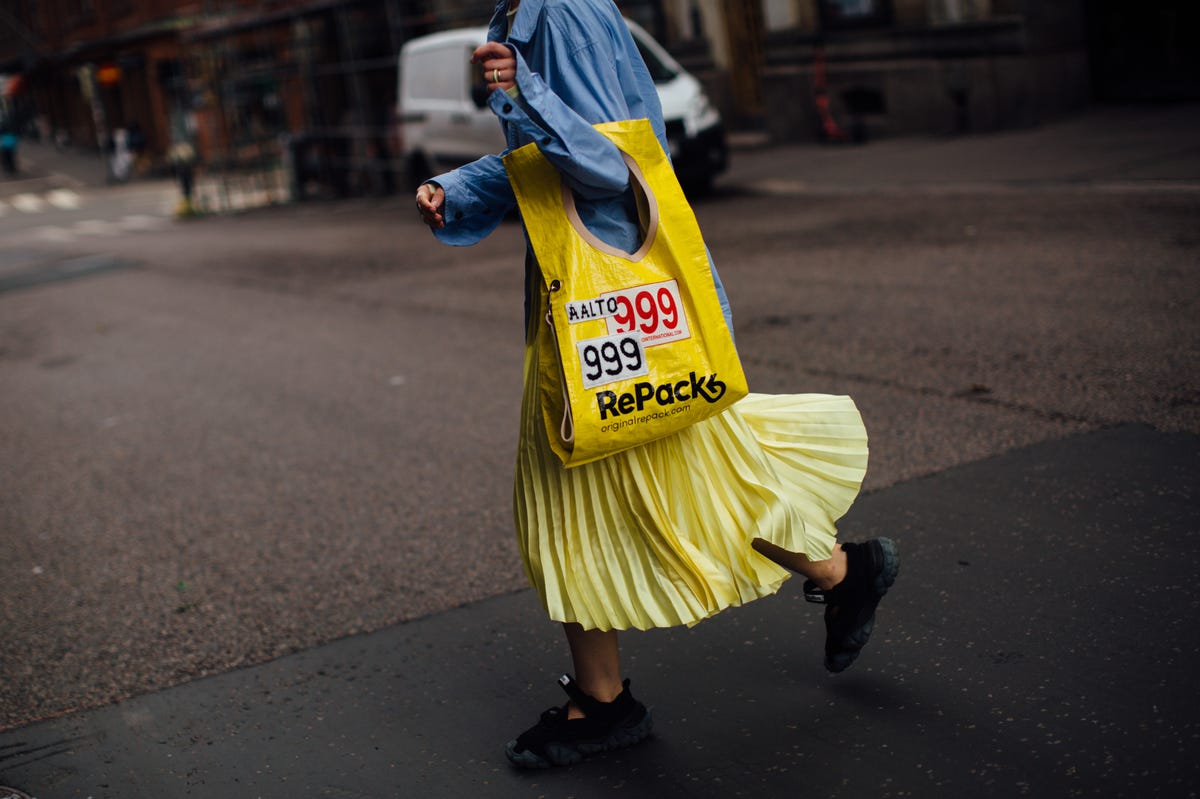 This Unexpected Spring Sneaker Trend Is Quickly Taking Over