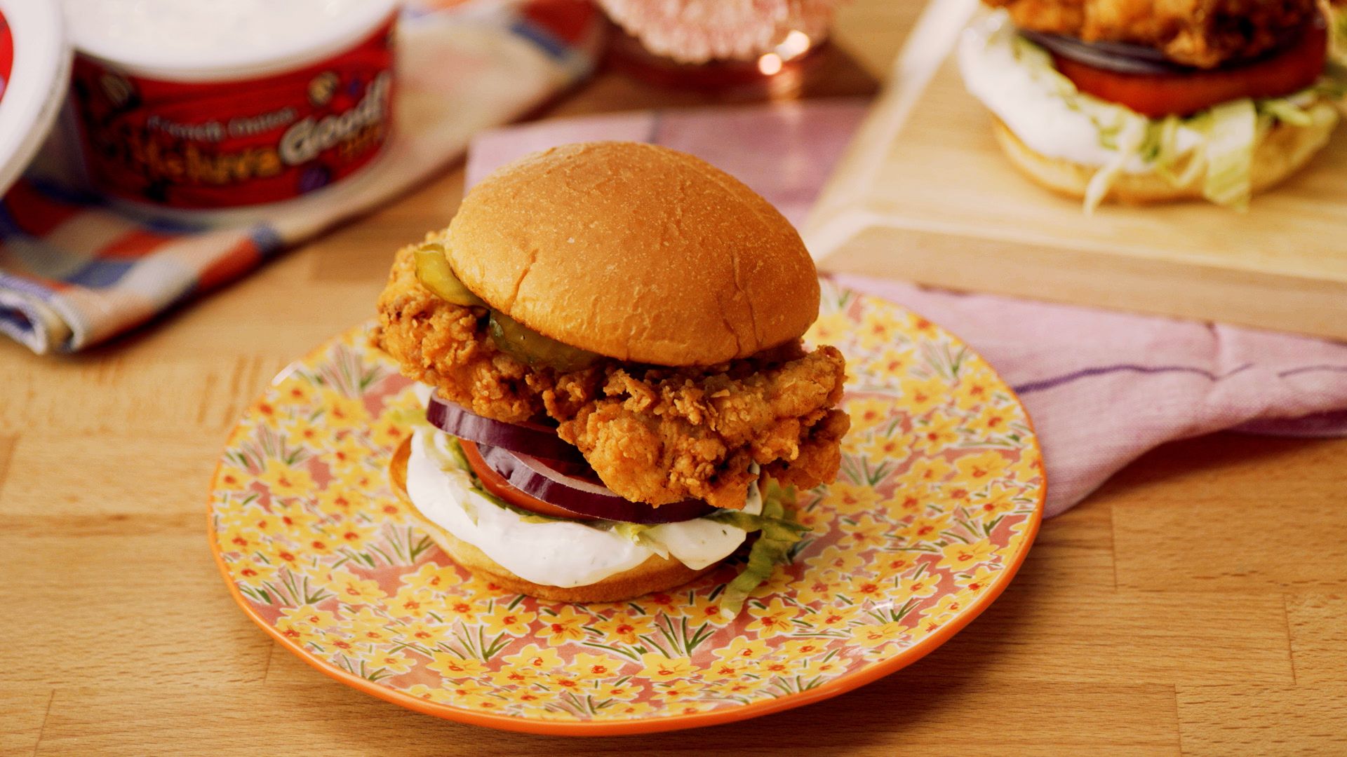 Fried Chicken Sandwich - Cooking for my Boyfriend - tinekeyounger