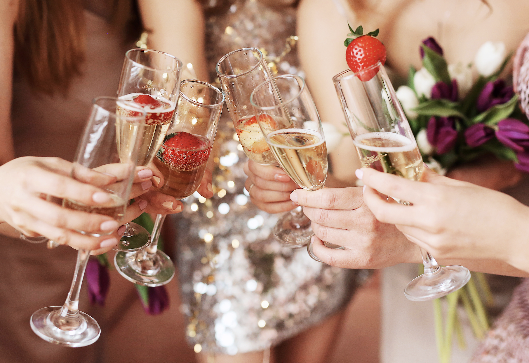 Average wedding party costs sees one in 10 guests go into debt