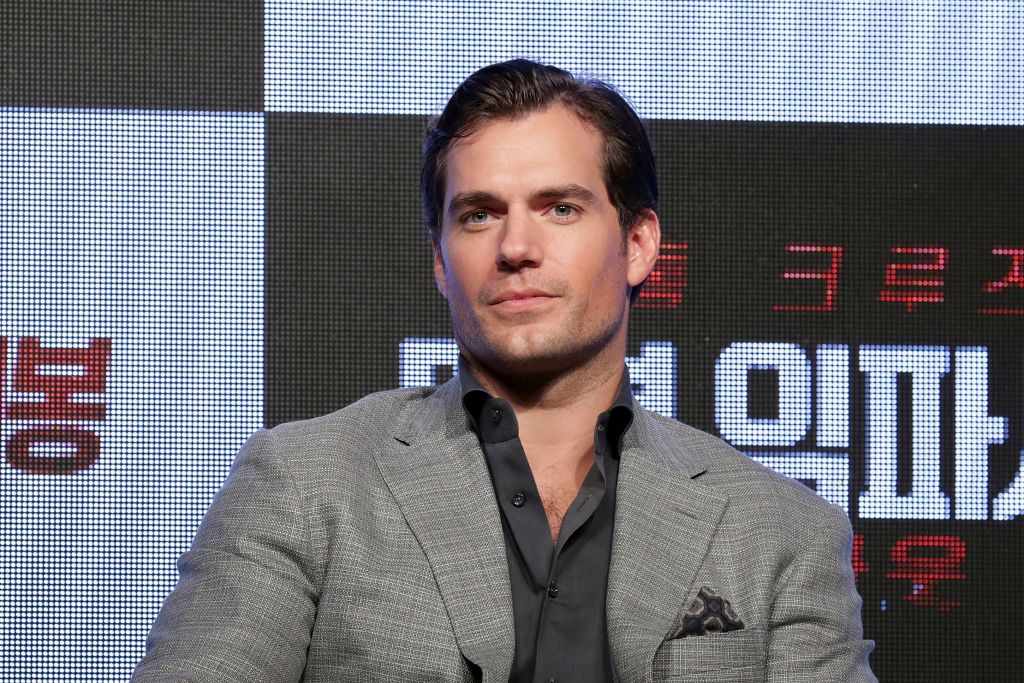 Henry Cavill: His 20-Minute Workout Hack for The Witcher and Justice League