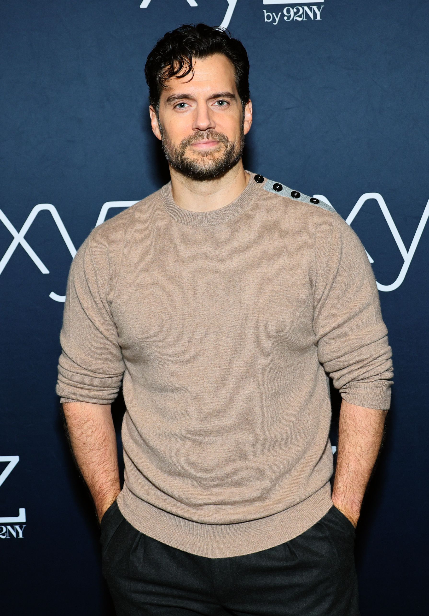 See Henry Cavill In Guy Ritchie's Upcoming Movie