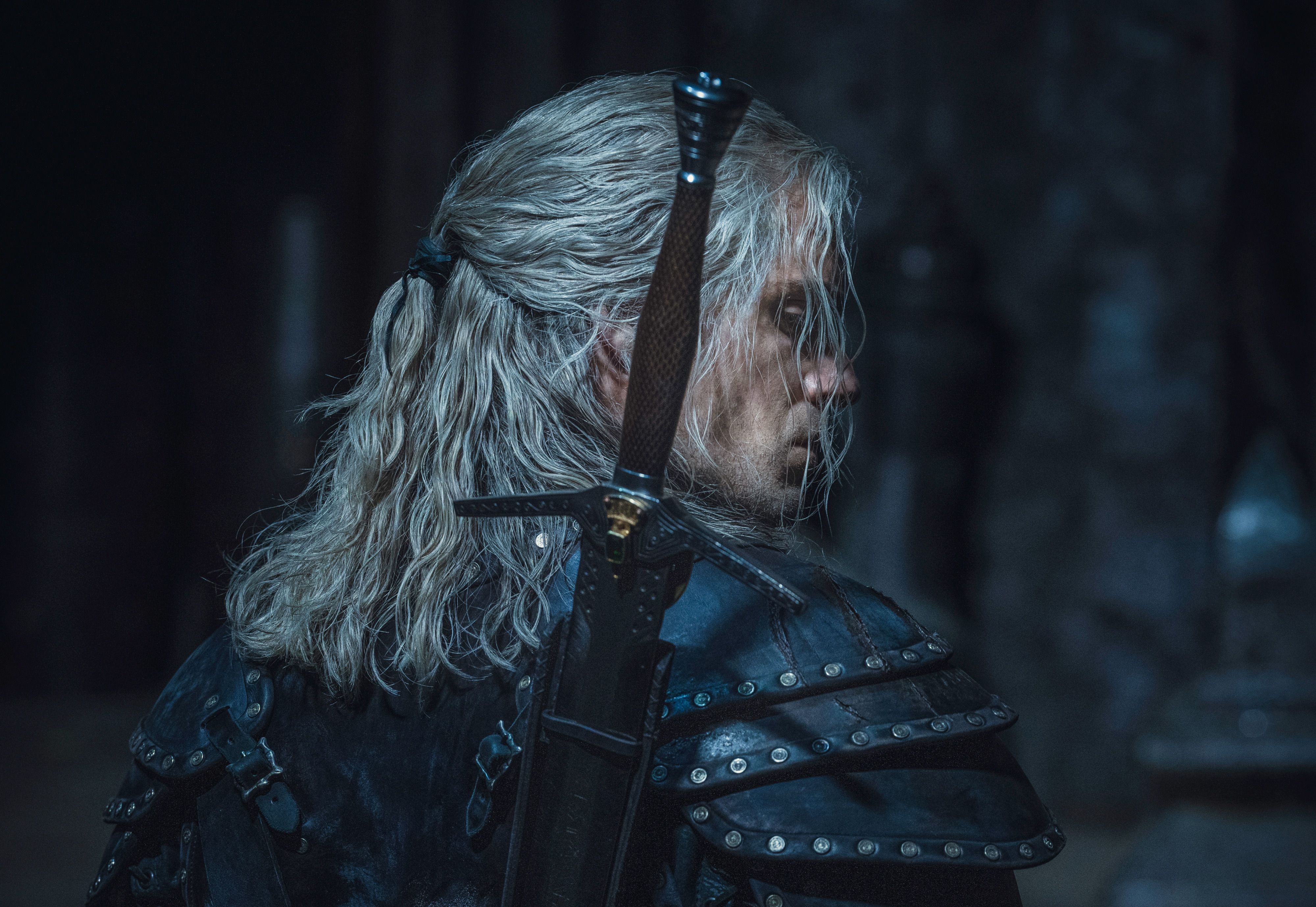 Why Henry Cavill Is Leaving The Witcher After Season 3 & Geralt Is Being  Recast As Liam Hemsworth