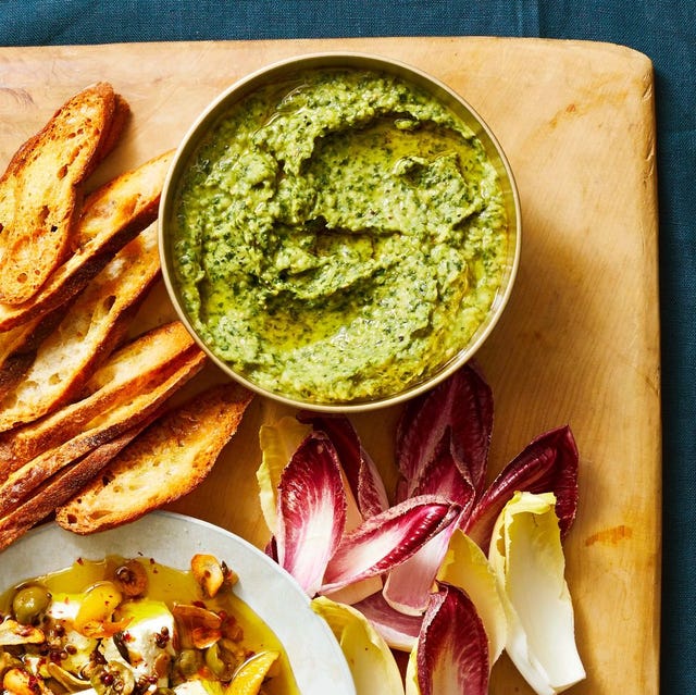 herbed white bean dip with crostini and vegetables