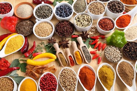 seasonings, herbs and spices