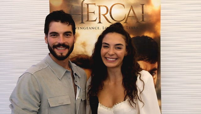 ebru sahin y akin akinozu hercai
