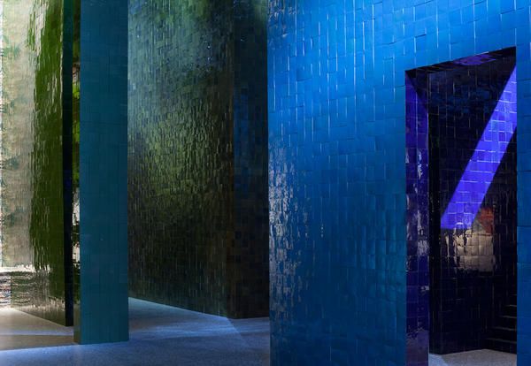 Blue, Majorelle blue, Architecture, Wall, Electric blue, Art, Glass, Column, Building, 