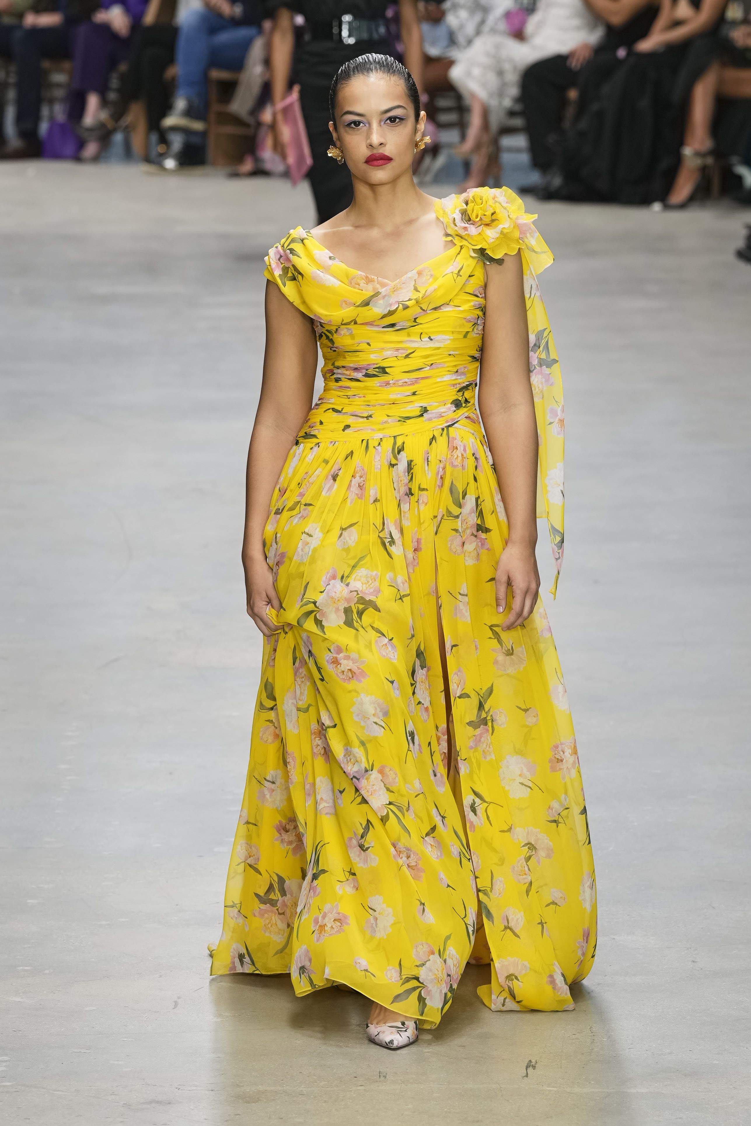 キャロリーナ ヘレラ(CAROLINA HERRERA)2024-25秋冬 キャロリーナ ヘレラ(CAROLINA HERRERA)2024-25秋冬