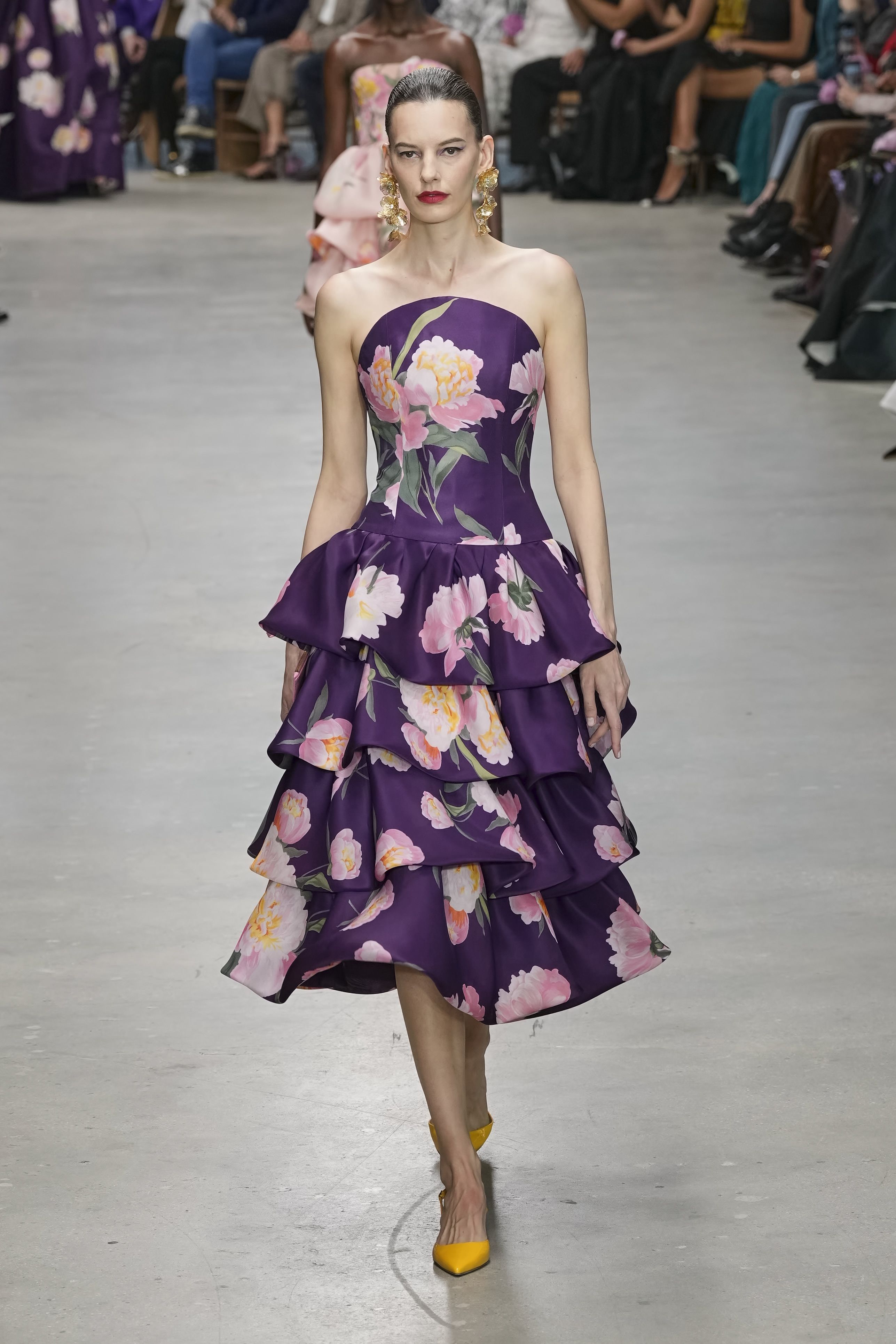 キャロリーナ ヘレラ(CAROLINA HERRERA)2024-25秋冬 キャロリーナ ヘレラ(CAROLINA HERRERA)2024-25秋冬