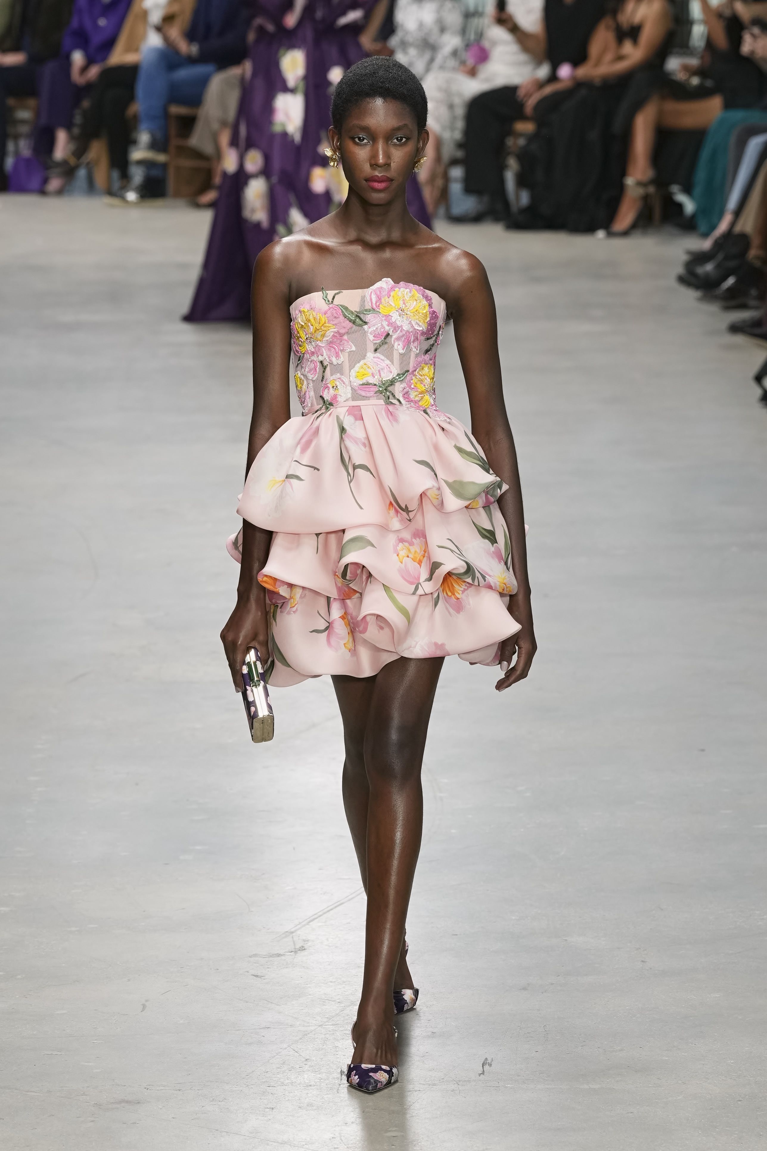 キャロリーナ ヘレラ(CAROLINA HERRERA)2024-25秋冬 キャロリーナ ヘレラ(CAROLINA HERRERA)2024-25秋冬