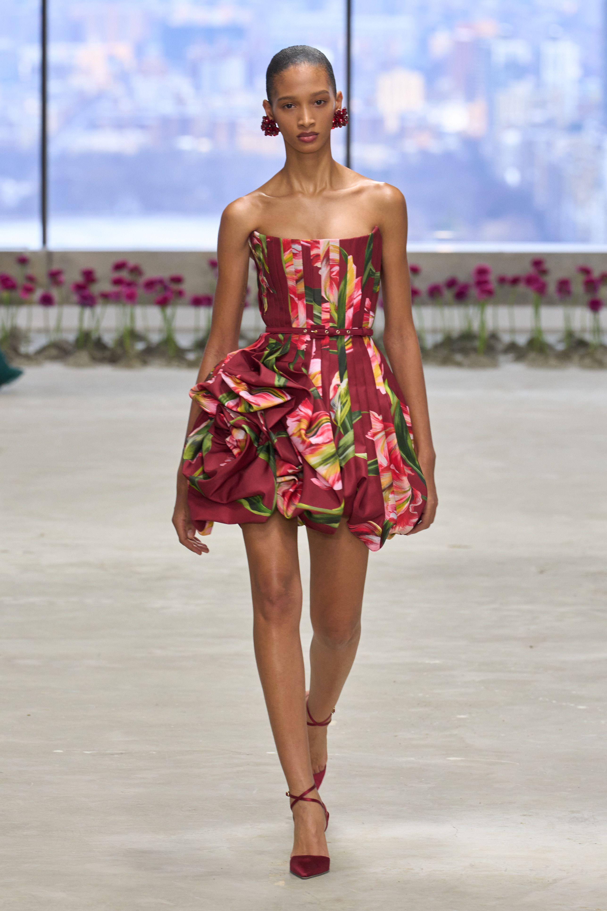 キャロリーナ ヘレラ（CAROLINA HERRERA）2025-26秋冬