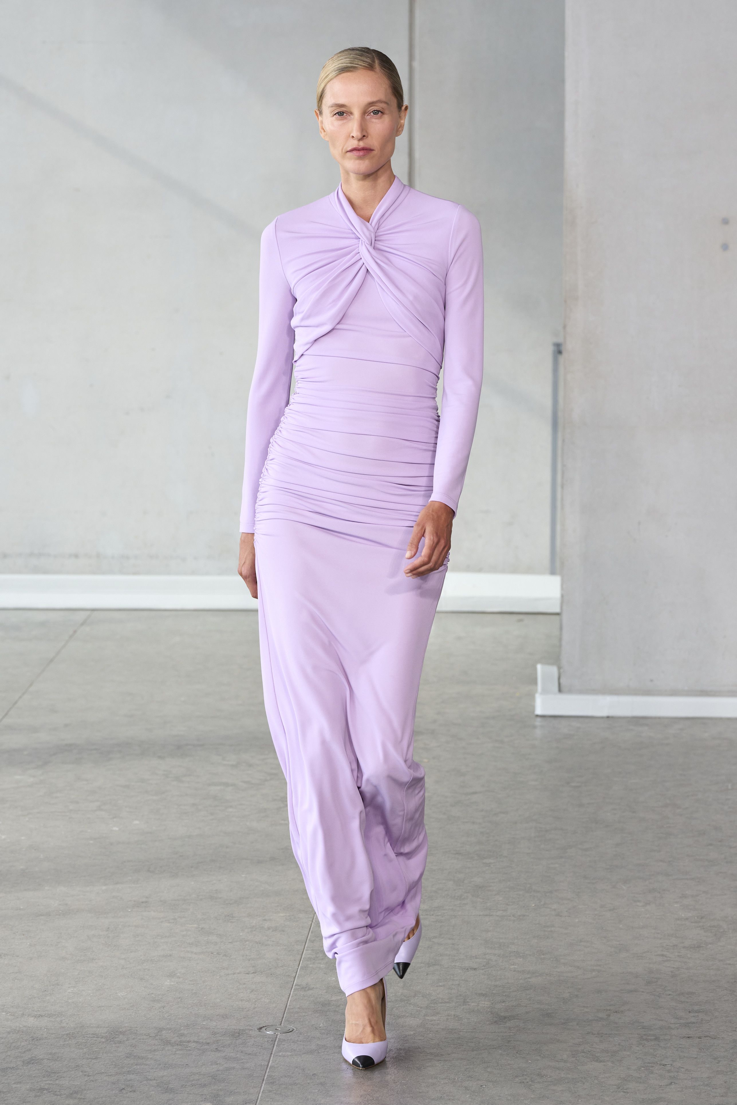 キャロリーナ ヘレラ(CAROLINA HERRERA)2024春夏コレクション キャロリーナ ヘレラ(CAROLINA HERRERA)2024春夏コレクション
