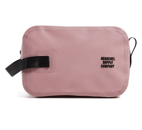 Bag, Pink, Handbag, Magenta, Fashion accessory, Material property, Messenger bag, Luggage and bags, Zipper, Leather, 