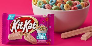 hershey's kit kat fruity cereal bar