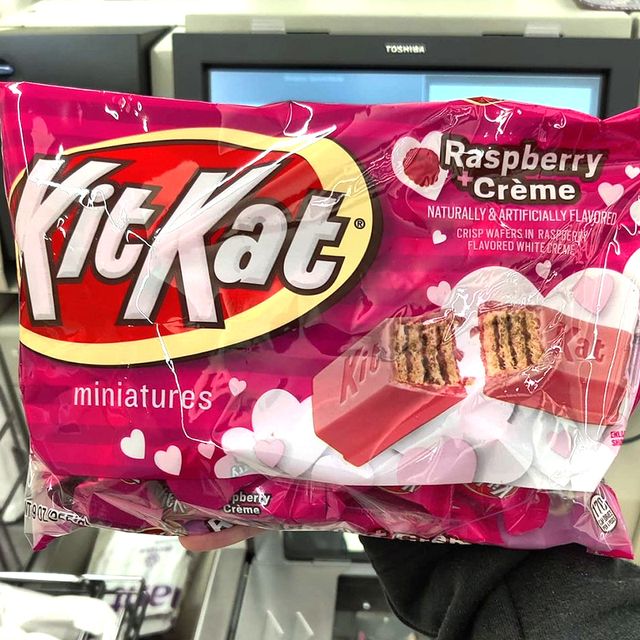 hershey's kit kat raspberry creme valentine's day candy