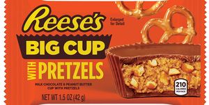 reese's big cup with pretzels