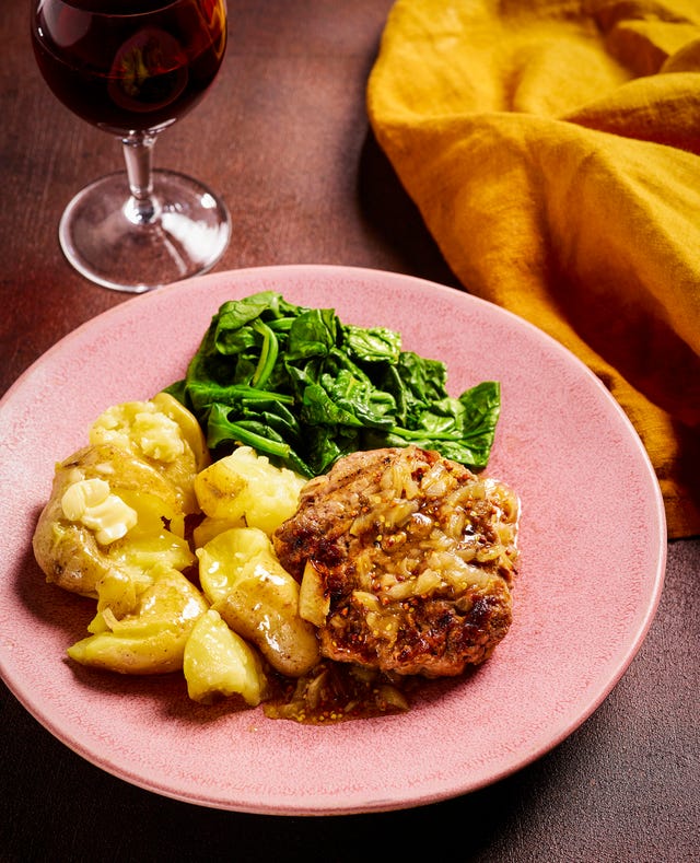 heston blumenthal hamburg steak with mustard sauce