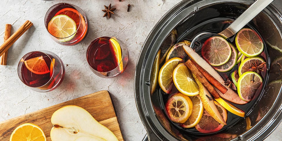 50+ Easy Christmas Cocktails - Delicious Holiday Cocktail Recipes