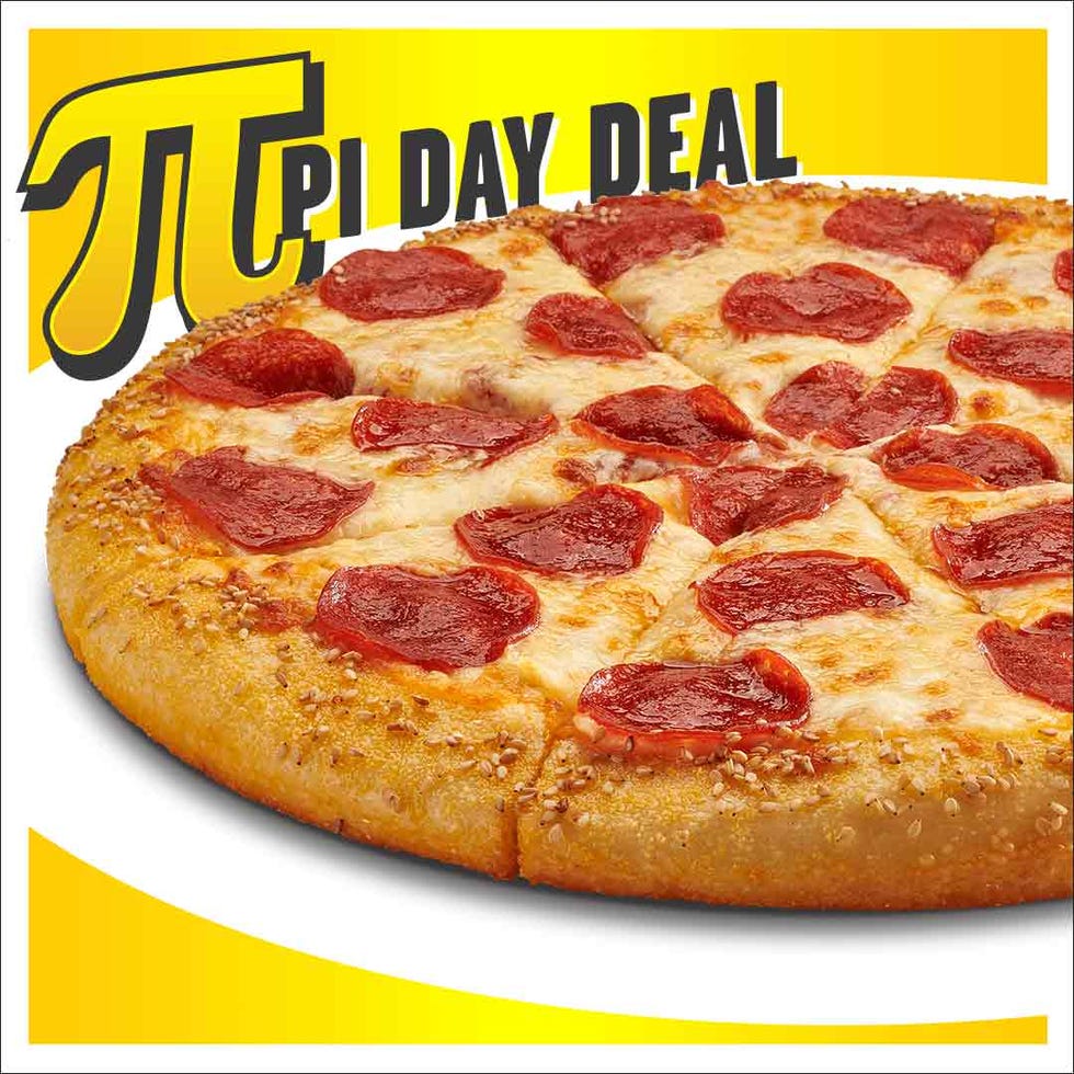 Dish, Food, Cuisine, Pepperoni, Pizza, Ingredient, Fast food, Pizza cheese, Sausage, Flatbread, 