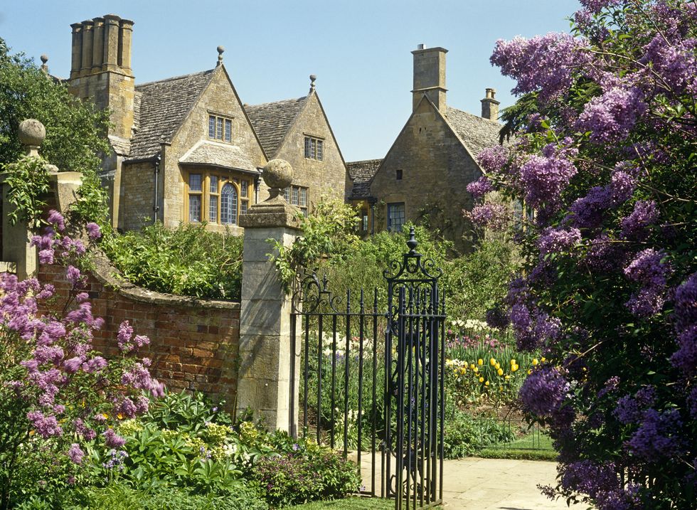  hidcote manor best english gardens 
